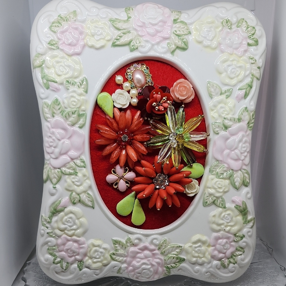 Jewerly Art Collage In Flowered Porcelain Frame